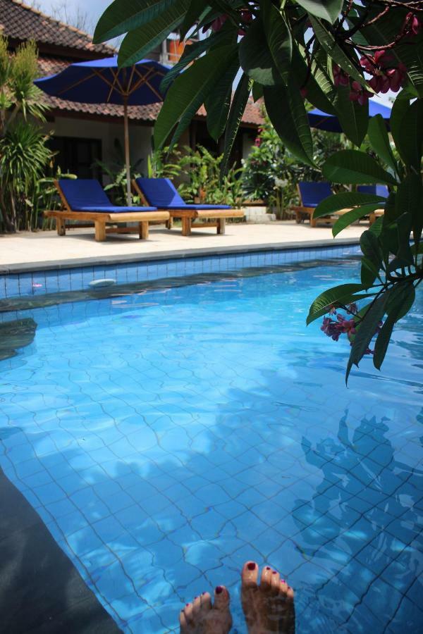 Indigo Bungalows Gili Trawangan Exterior foto